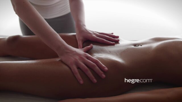 Lần Đầu Được Massage Sung Sướng