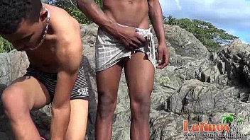 Brown-skinned Latin twinks pop a boner outdoors