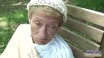 Old Young Porn Teen Gold Digger Anal Sex With Wrinkled Old Man Doggystyle