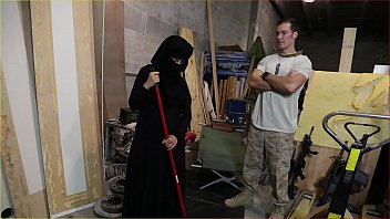 TOUR OF BOOTY – US Soldier Takes A Liking To Sexy Arab Servant