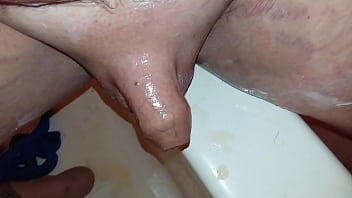 Smooth voyeur, the most beautiful penis and balls ever. Shaved and manicured to perfection